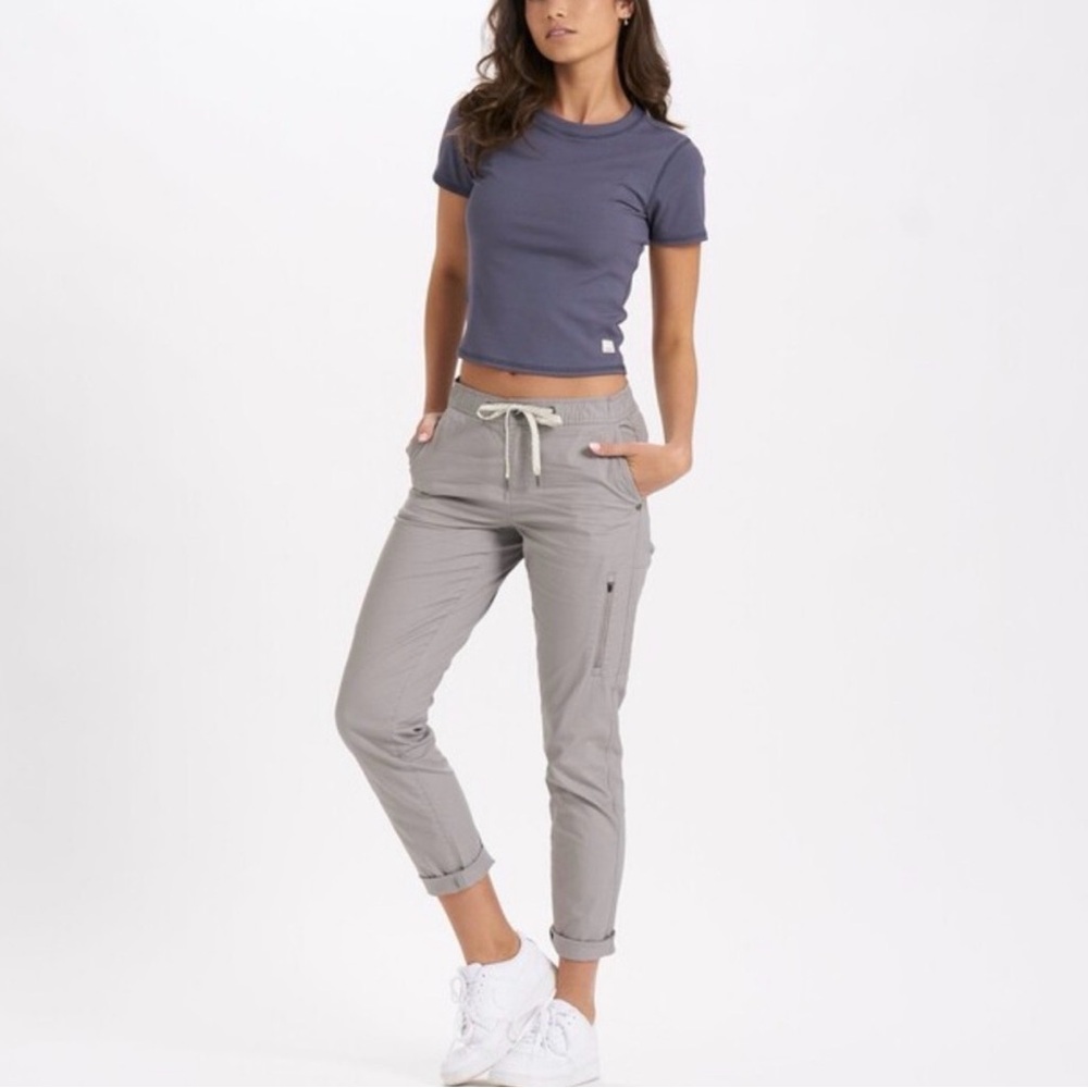 Vuori Ripstop Ankle Pants with Elastic Waist & Multiple Pockets in Fog Gray